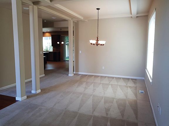 4th image of 3804 Rossberg St SE