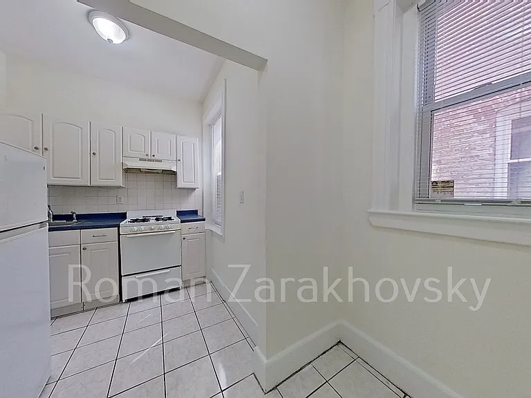 69 Brighton Ave #2 — Photo 15