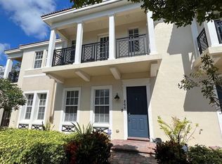 866 NW 83rd Ln, Boca Raton, FL 33487