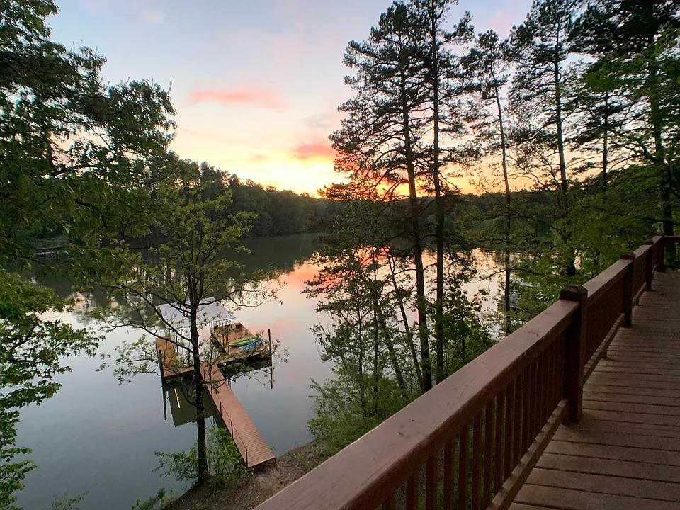 3310 Felicia Ct