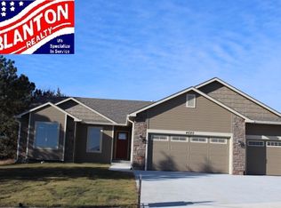 4680 N Dwight Dr, Manhattan, KS 66502