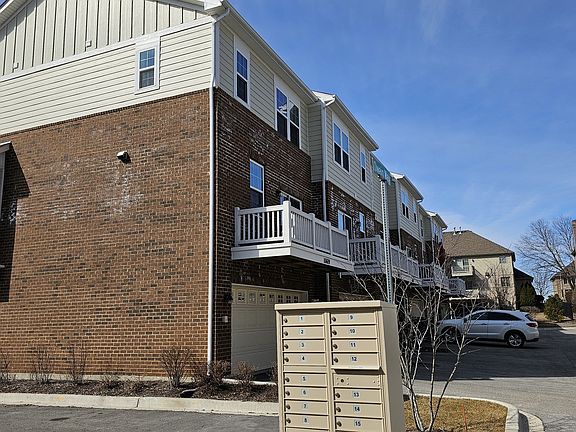 3rd image of 10609 Owain Way