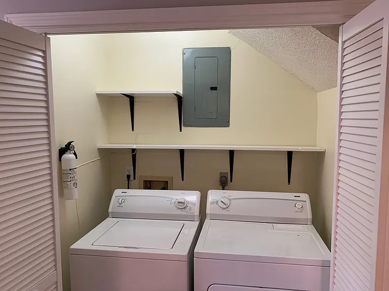 320 Cedarwood Dr #320 — Photo 10