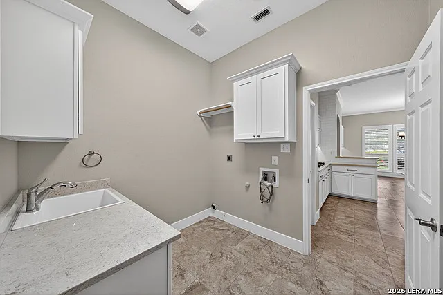 3213 Falling Brk — Photo 36