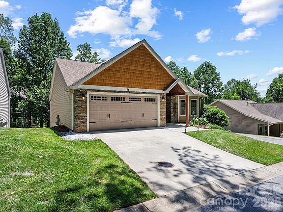 2nd image of 16 Jennlynn Dr