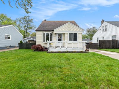 22315 Kramer St, Saint Clair Shores, MI, 48080