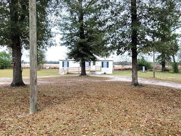 6122 Bolivia Ln, Marianna, FL 32446