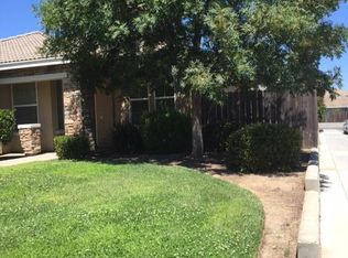 2044 Lemon Ave, Madera, CA 93637