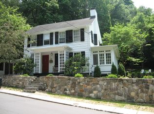 44 Brookside Ave, Mount Kisco, NY 10549