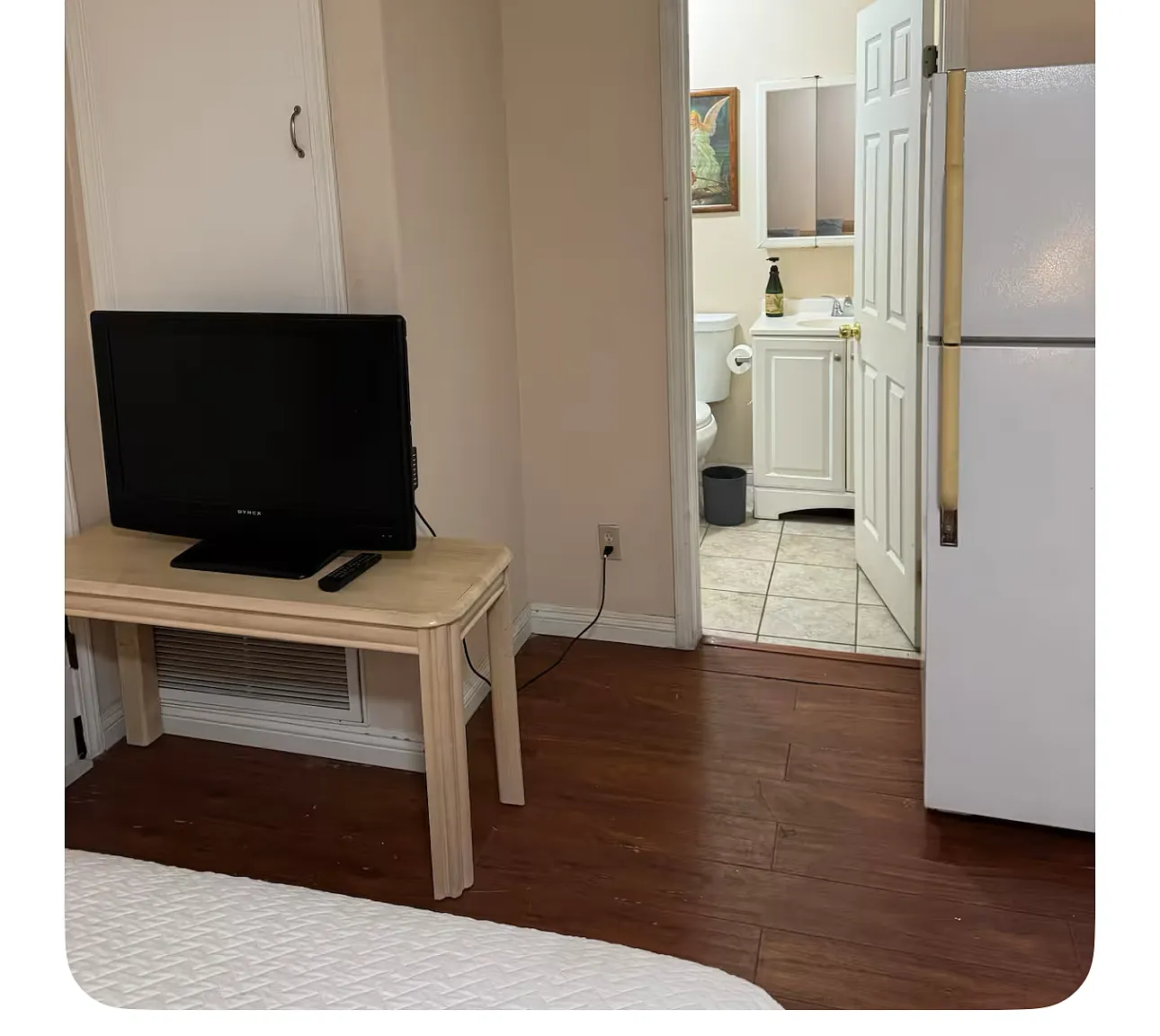 1 bed, 350 sqft, $1,400 — Photo 1