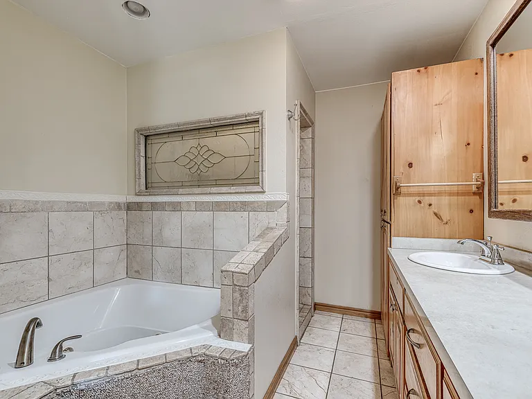 20961 Holden St — Photo 68