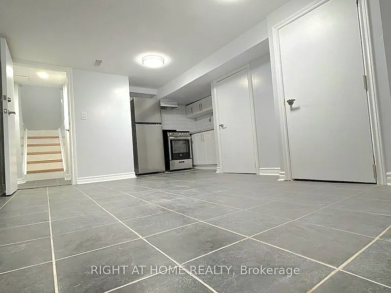 408 Strathmore Blvd #BASEMENT — Photo 5