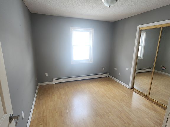 4th image of 317 Atwood Ave