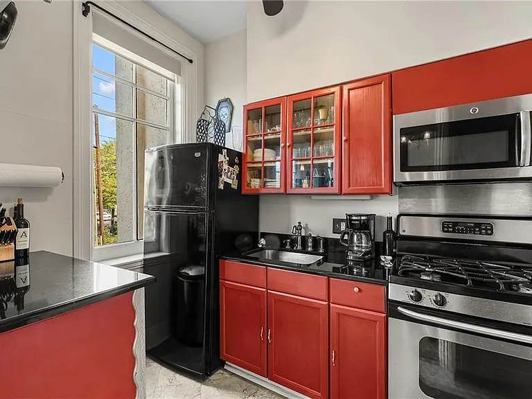 2801 Saint Charles Ave #106-G — Photo 13