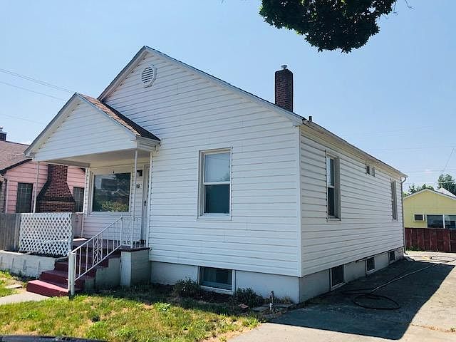 2nd image of 540 6th St #1