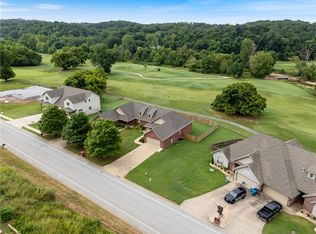575 Sugar Creek Rd, Pea Ridge, AR 72751