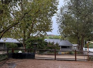 6230 Chesebro Rd, Agoura Hills, CA 91301