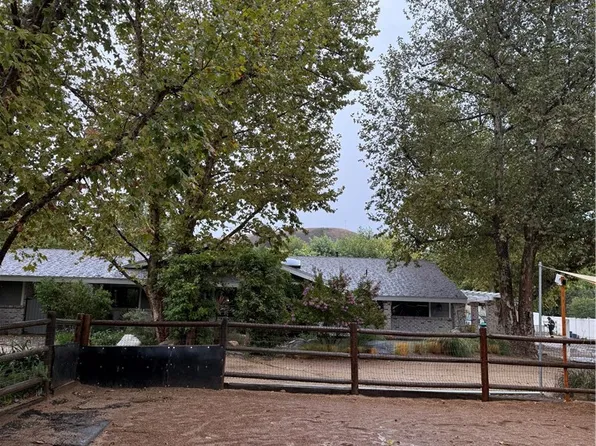 6230 Chesebro Rd, Agoura Hills, CA 91301