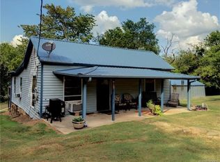 508 5th St, Calvin, OK 74531