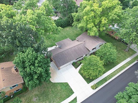 4th image of 80 Zengel Dr