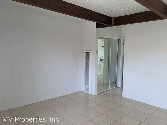2nd image of 3917-3927 Haines St #3917