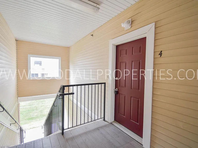 10320 Norfolk Dr #4 — Photo 17