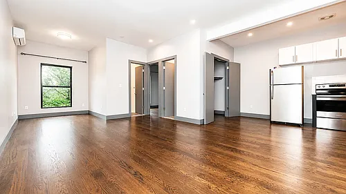 1277 Putnam Ave #2 Photo 1