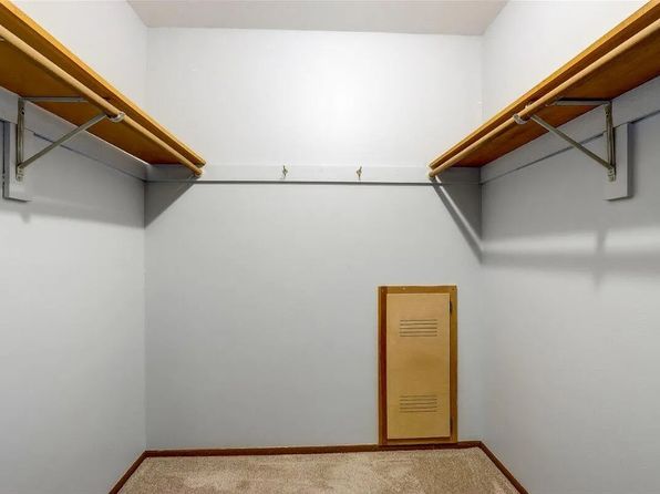 6329 W Nebraska Ave APT 202