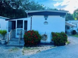 33 Easy St, Hypoluxo, FL 33462