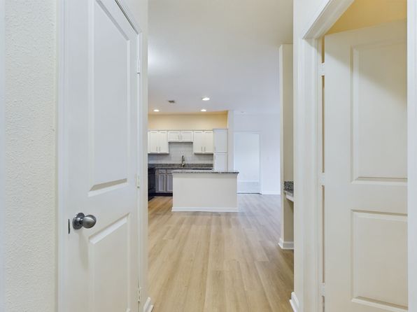 6750 Legacy Park Dr #6858-106