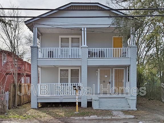 2nd image of 2054 Broadway Ave #1