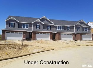 4556 Slate Creek Dr, Bettendorf, IA 52722