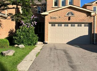 2245 Shipwright Rd, Oakville, ON L6M 3B1