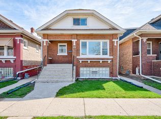 1821 Harvey Ave, Berwyn, IL 60402