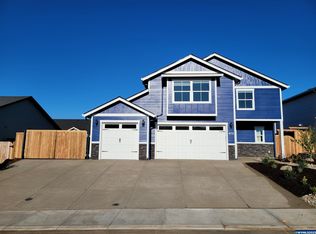 473 NW Coast Mountain Dr, Dallas, OR 97338