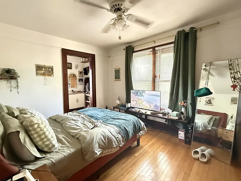 1008 W Huron St — Photo 20