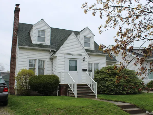 264 Dwight St, Trenton, MI 48183