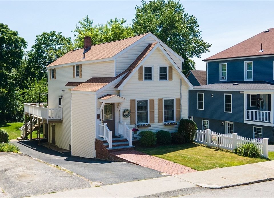 1st image of 25 Forest St