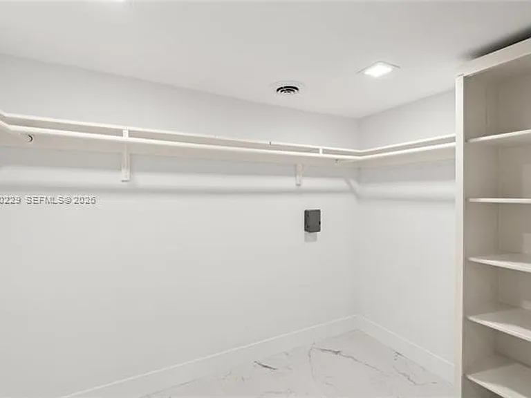 112 E 1st Ct — Photo 83