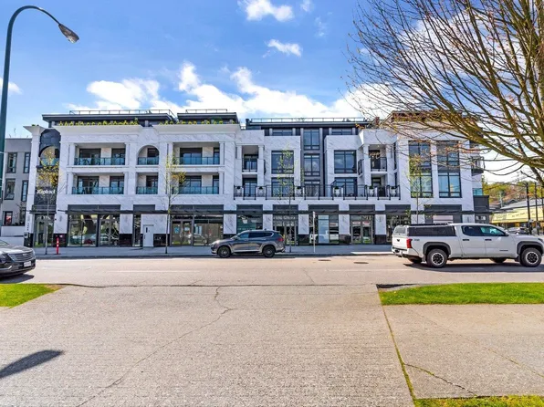3668 W 10th Ave #307, Vancouver, BC V6R 0G4