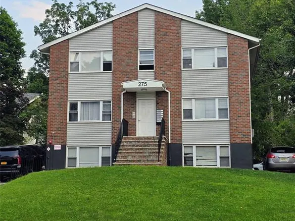 275 Grand Ave, Leonia, NJ 07605