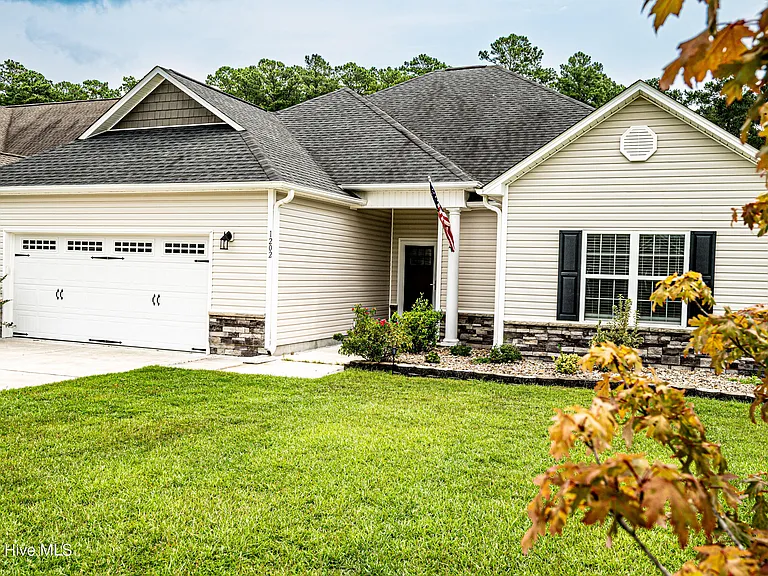 1202 Skipjack Ct — Photo 5