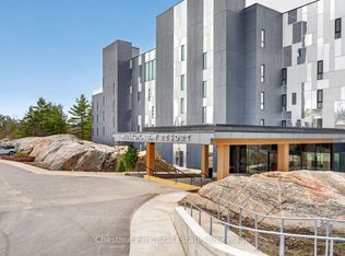 120 Carrick Trl #210, Gravenhurst, ON P1P0A6
