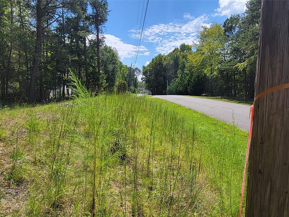 2nd image of 17307 Green Hill Rd