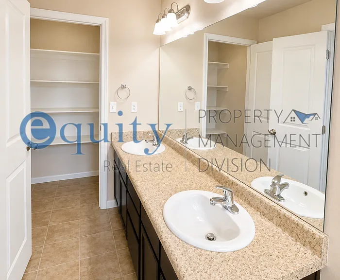 46 E Autumn Station Way #1 — Photo 9