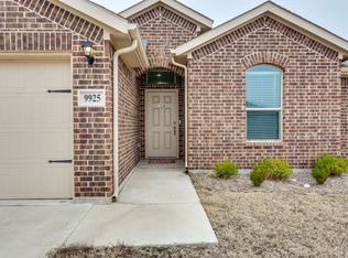 9925 Ryegrass Ter, Crowley, TX 76036