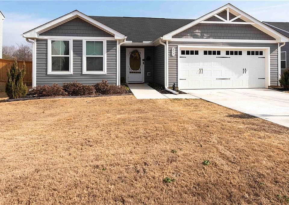 1st image of 377 Cartecay Dr