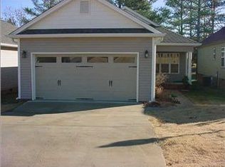 56 Battle Farm Ct, Chickamauga, GA 30739