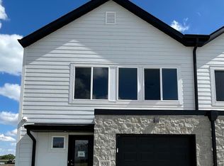 533 W Corsac Rd, Lincoln, NE 68523