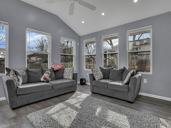 5th image of 3407 Western Hill Rd